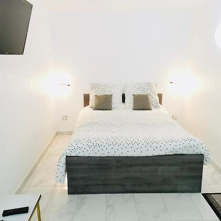 Agreable Studio A Proximite De Paris Et Henri Mondor Кретей Екстер'єр фото